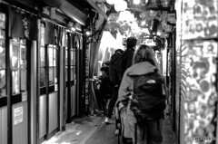 モノクロで撮る夜のスナップ54