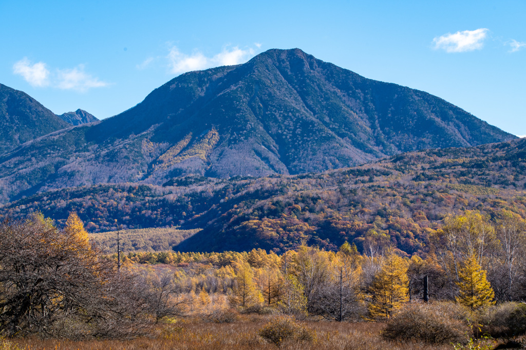 男体山