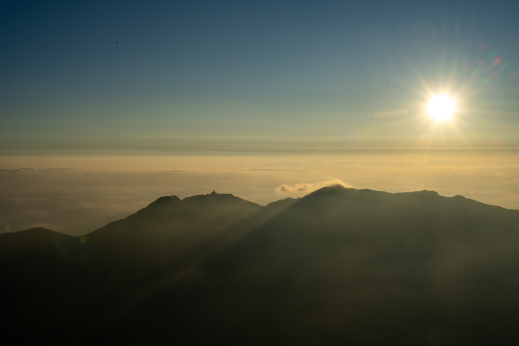 目覚めの鳳凰三山