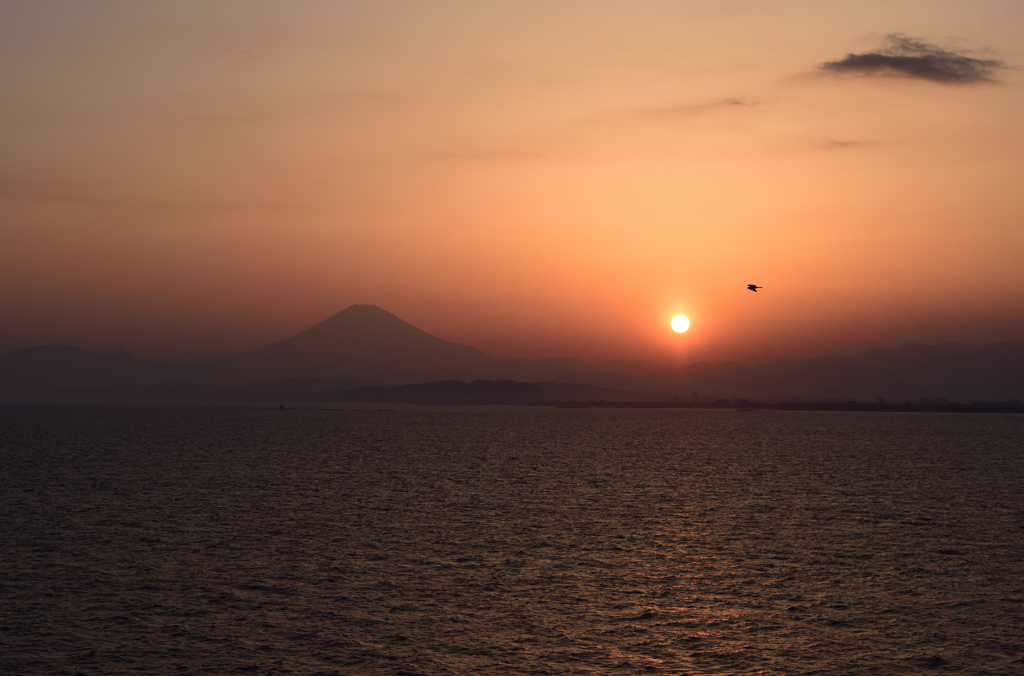 一富士、二鷹、三夕陽