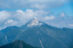 峻険