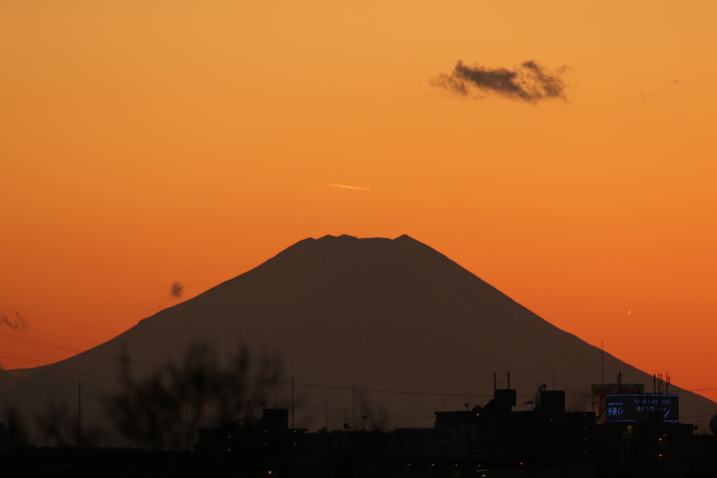 影富士とひこうき雲