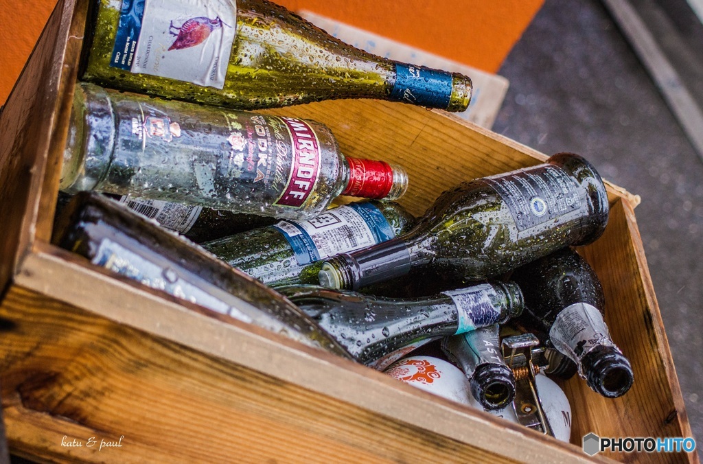 雨ざらしのビン