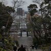 山門へと下る　池上本門寺
