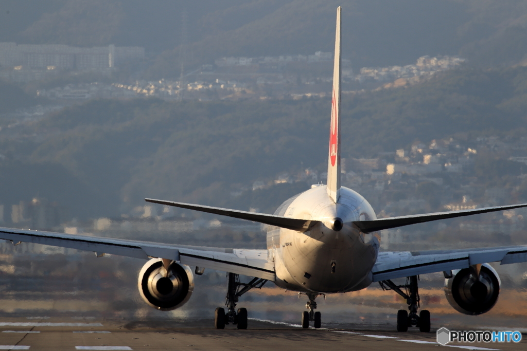 itami airport  No.1