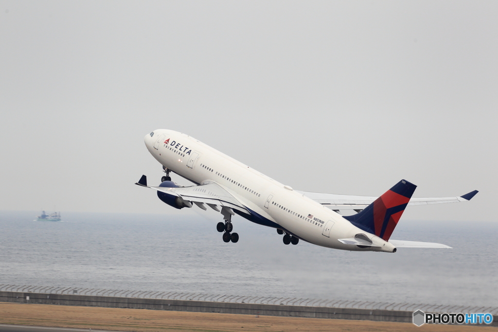 DELTA take off