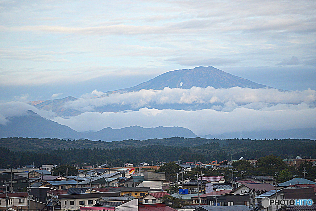 雪が恋しい鳥海山