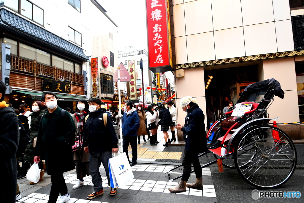 中華街で人力車を見つけました