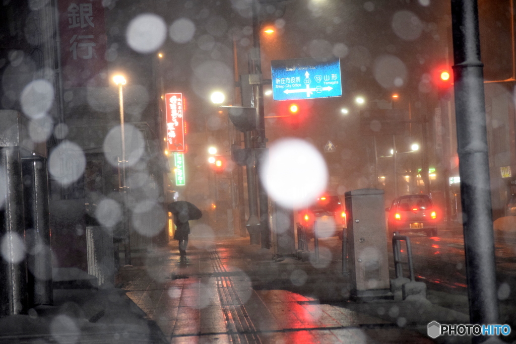 私の所では、まだ雪降りです