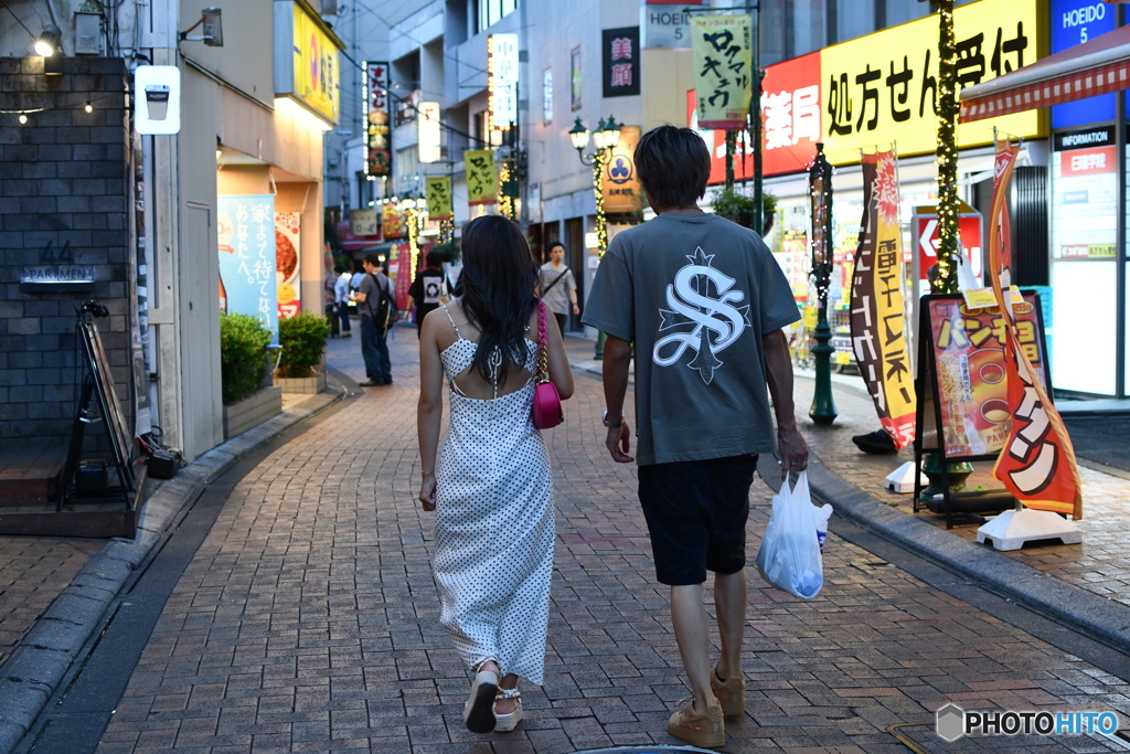 夕方のカップル①