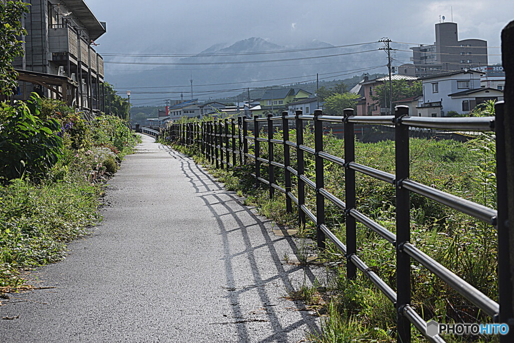 この道はどこまで