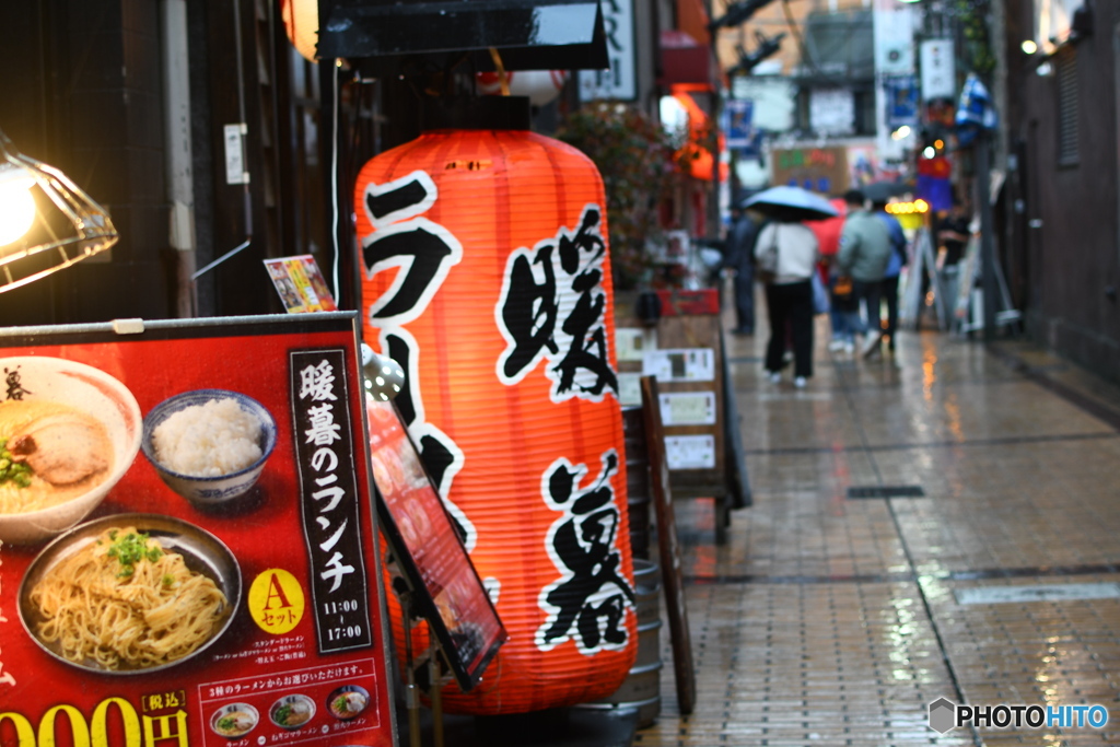 雨が降って寒くなりました