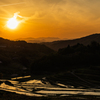 夕焼けの棚田
