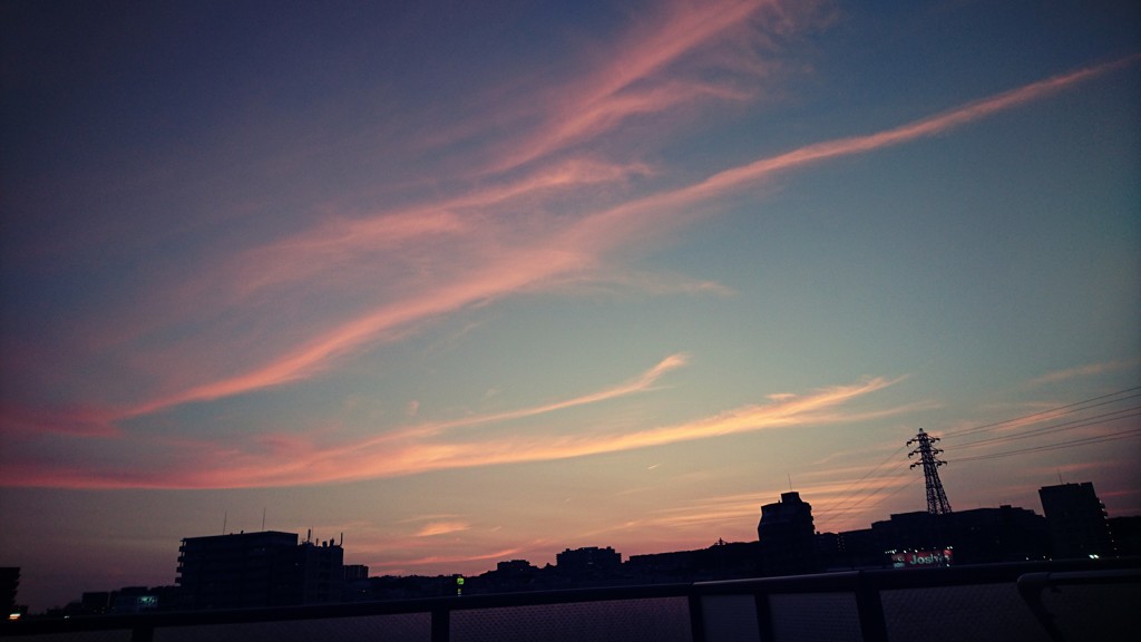 淡い夕焼け。