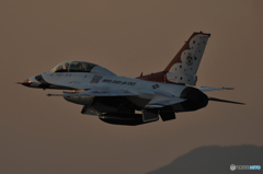 アメリカ合衆国空軍アクロバット飛行チーム ”Thunderbirds” #7