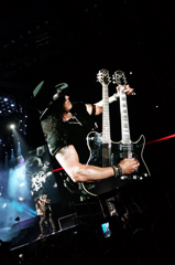 welcome back, Slash