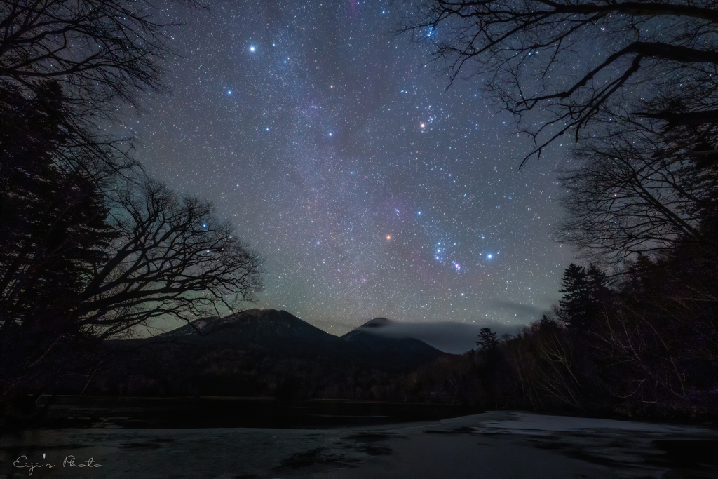 湖上の星1