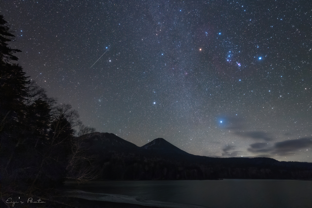 湖上の星2