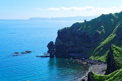 神威岬より水無の立岩の眺望