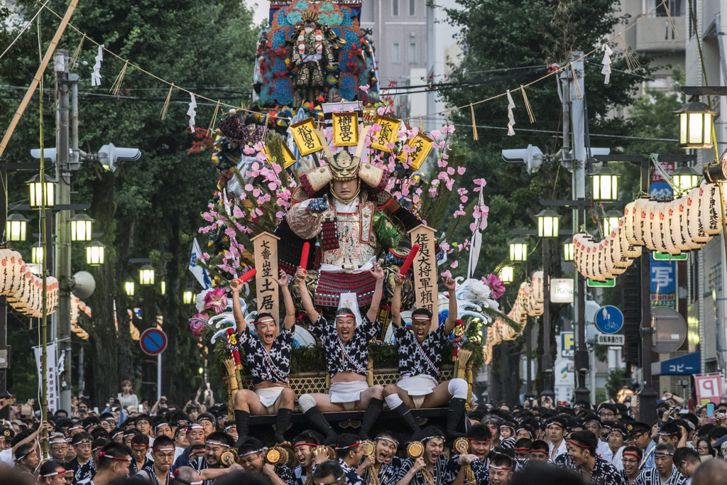 追い山（昨年）