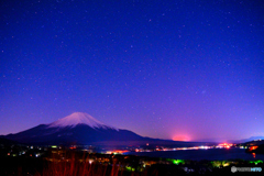 山中湖の夜明け