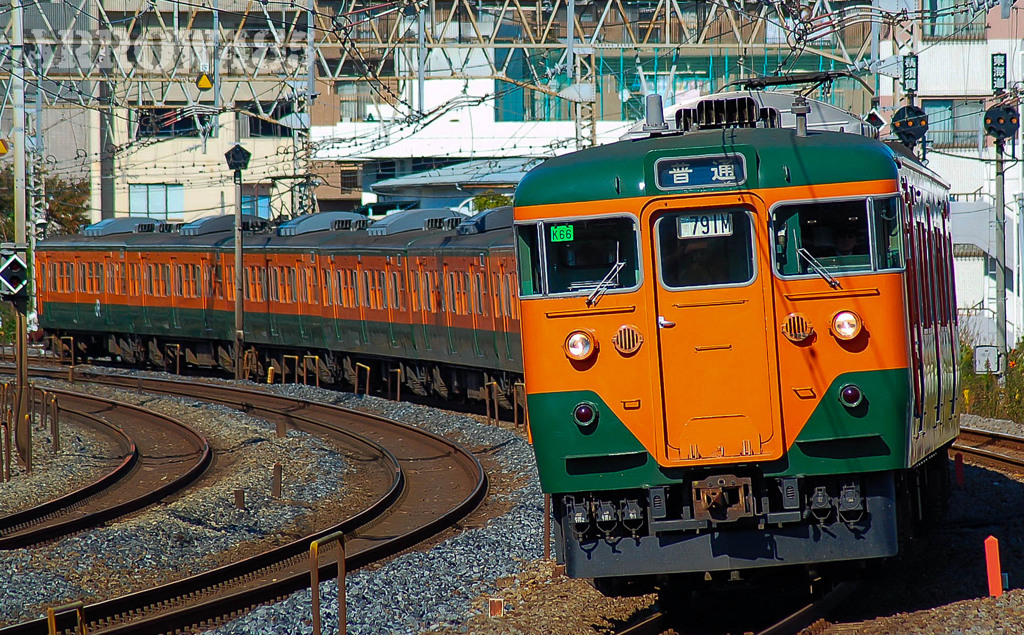 2005年11月12日　東海道線の113系