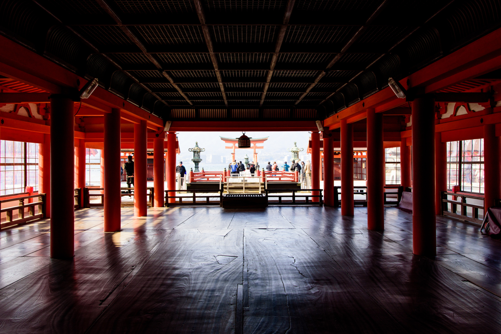 厳島神社