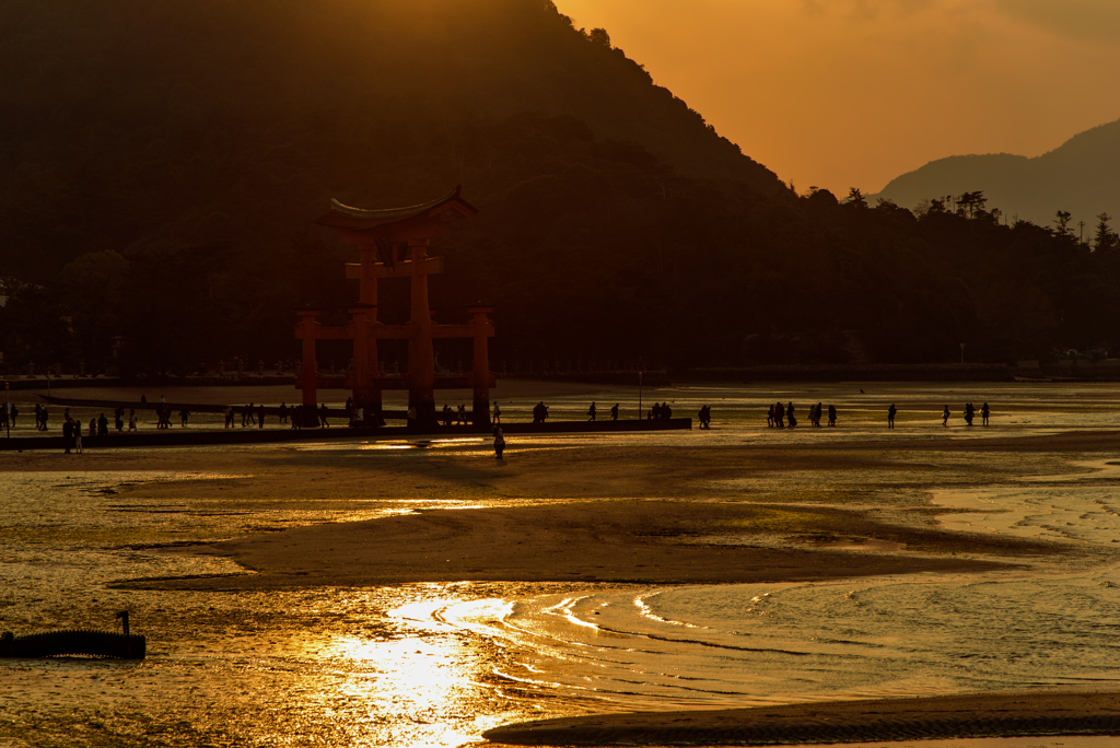 厳島神社