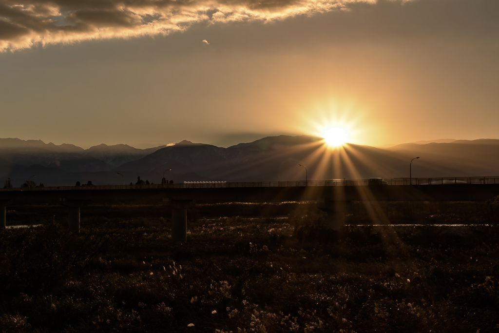 ＳＵＮＲＩＳＥ