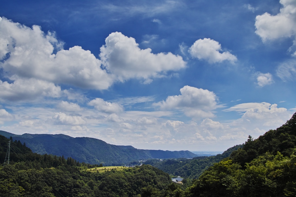 愛川の雲
