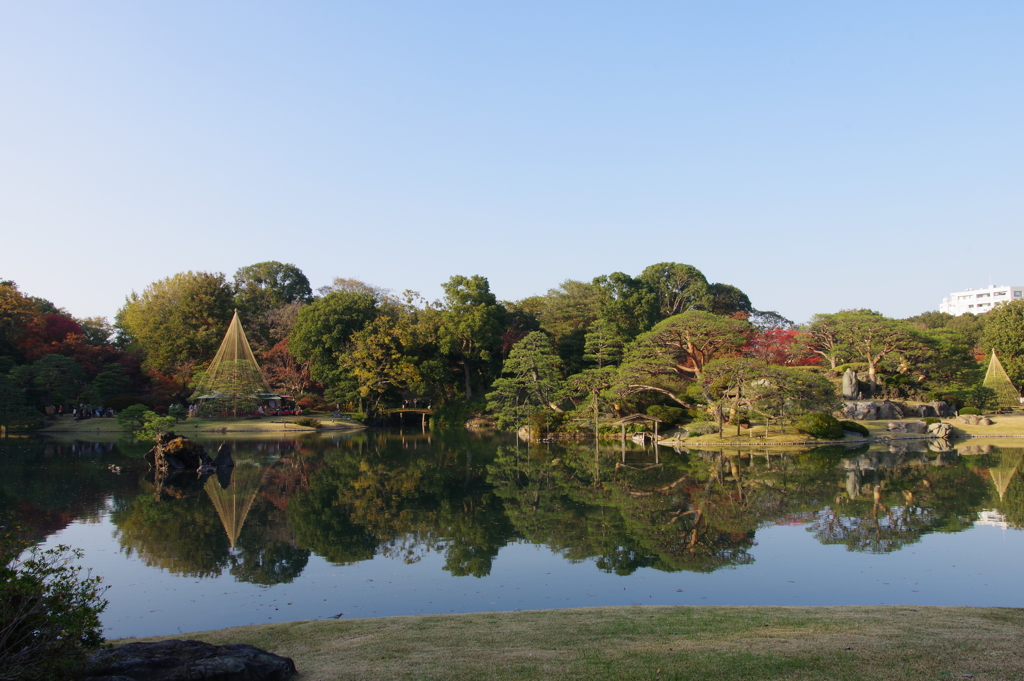 六義園