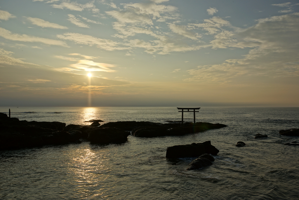 大洗磯前神社夜明けに間に合わず；