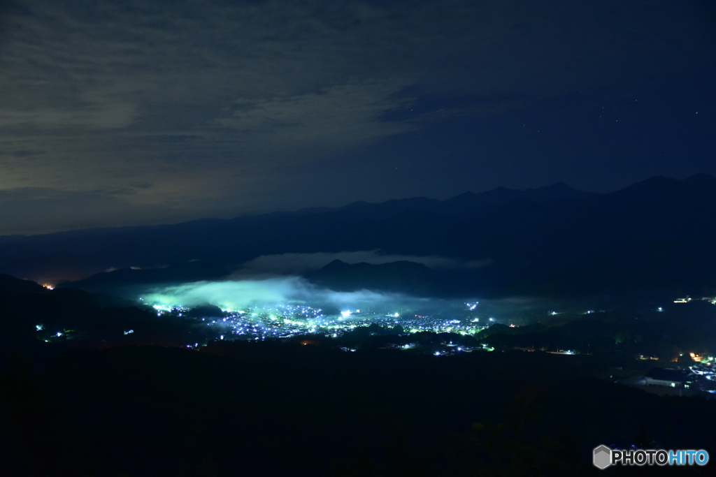 雲と夜景と朝焼けと④
