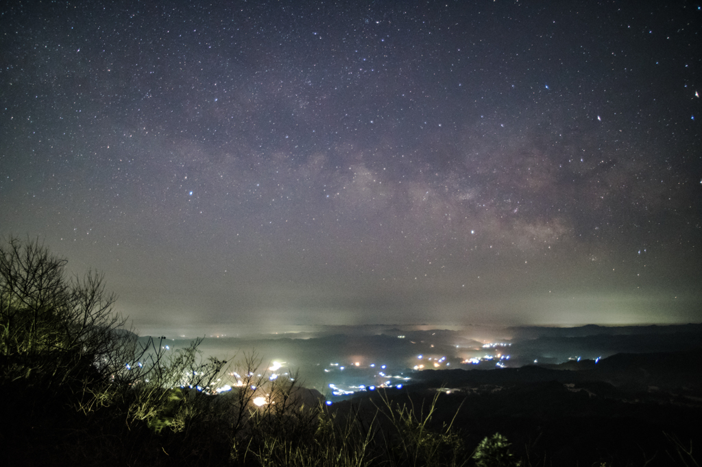 横たわる天の川