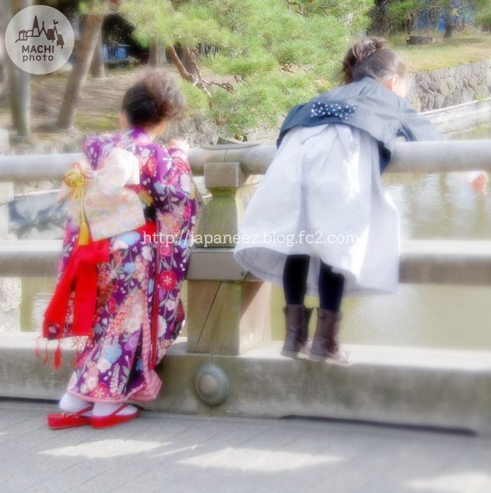 November　12 ， 2016