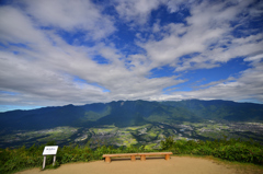 陣馬形山