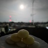 月がとっても明るすぎて…