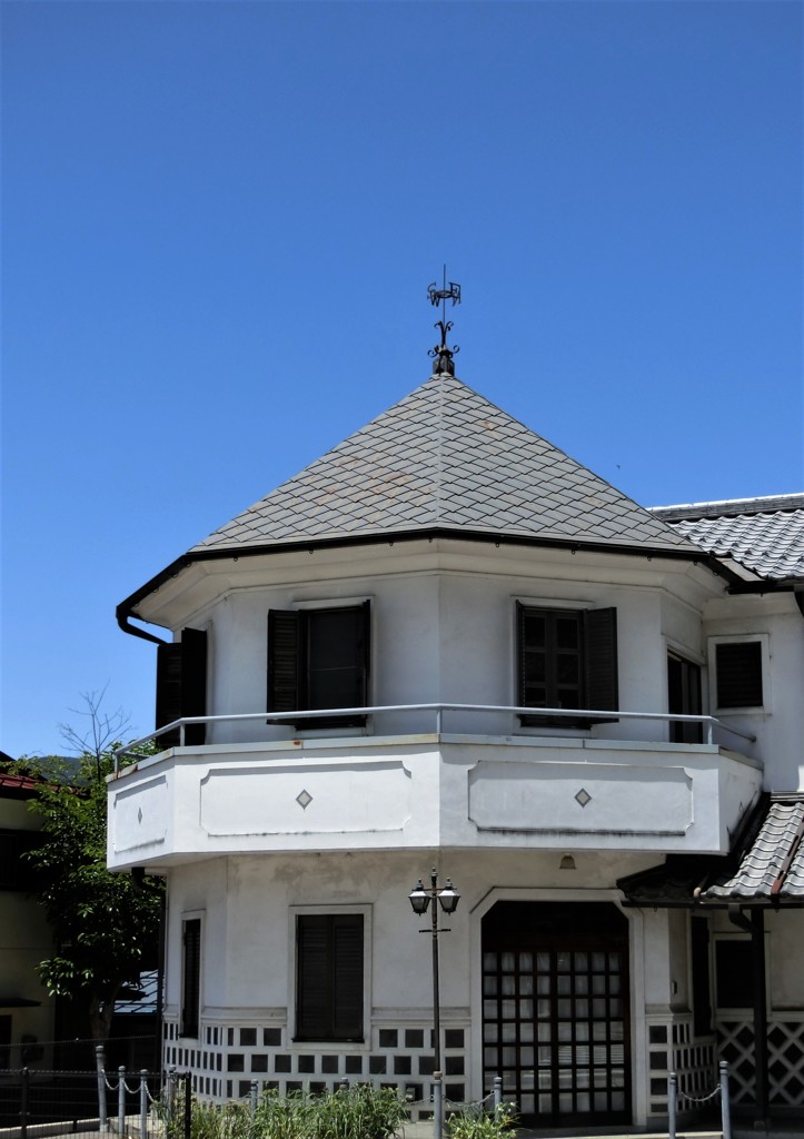 青空・風見鶏