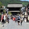 お坊さん門前町を行く…善光寺