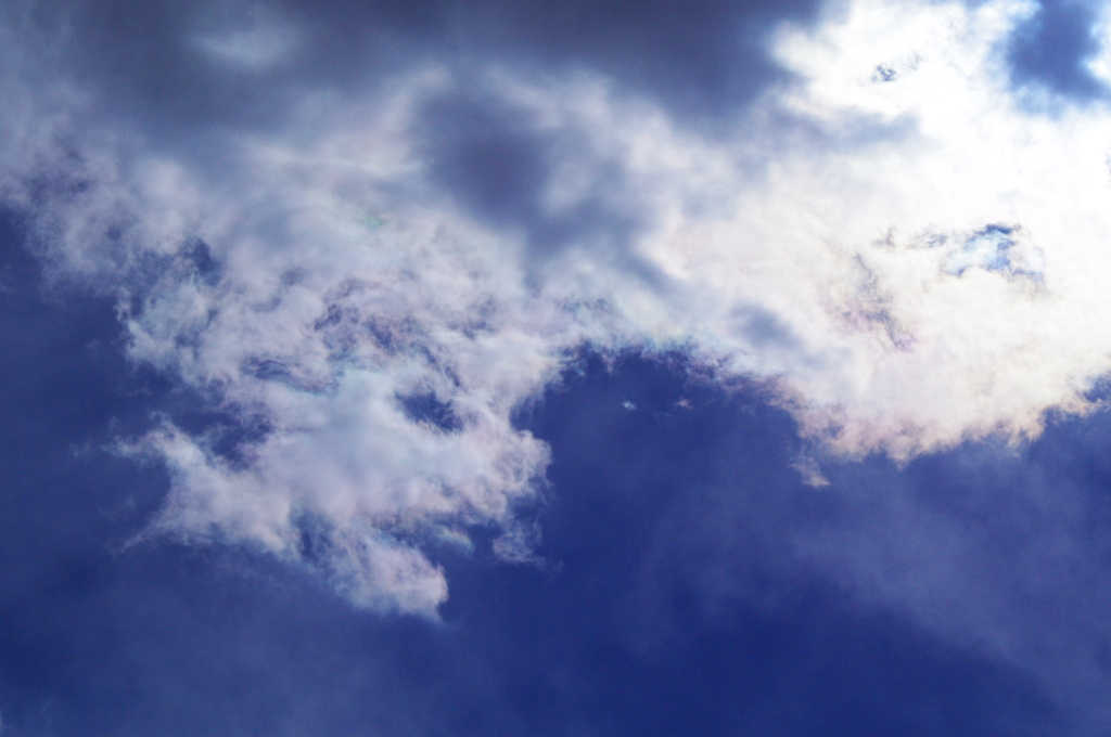 湿度28％　カラカラの空