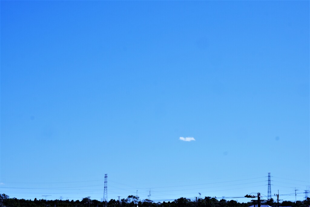 台風が過ぎた後…一片の雲