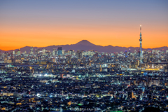 Sunset in Tokyo 〜 師走