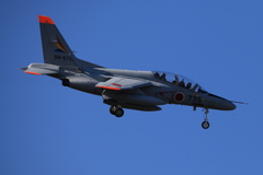入間基地　T-4