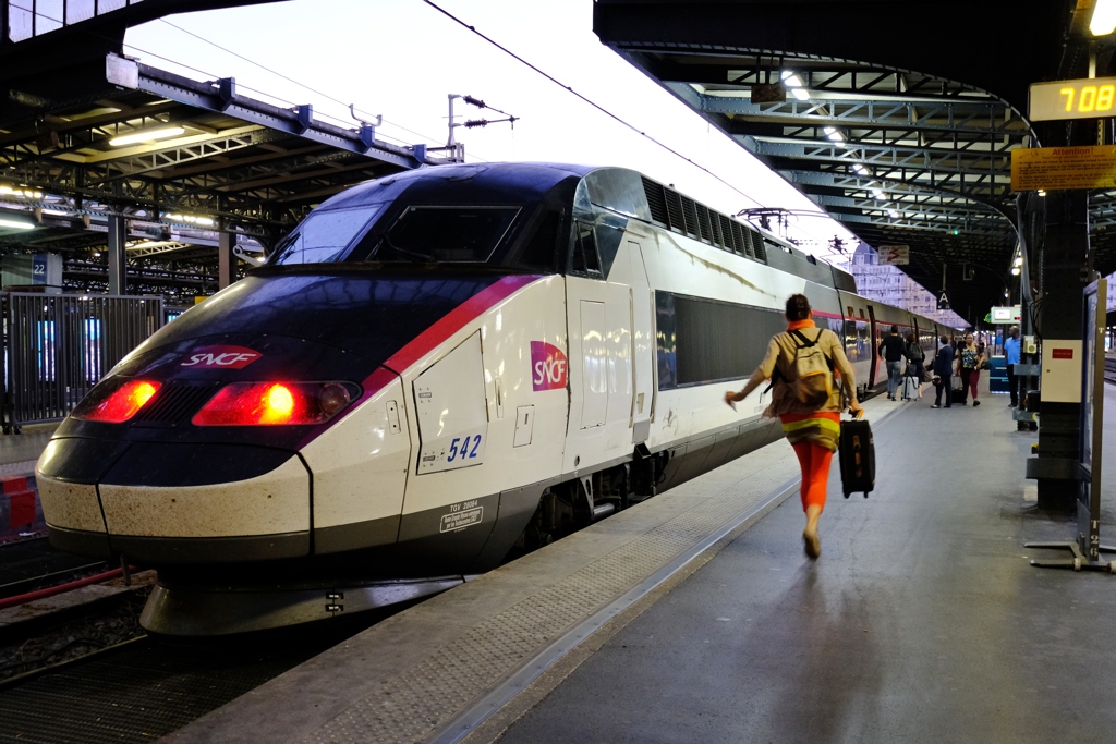 TGV542 