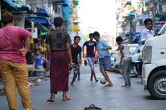 ヤンゴン路地歩き