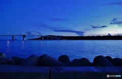 瀬底大橋