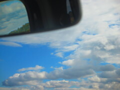 空は、どこまでも広いあなたの心のように。。