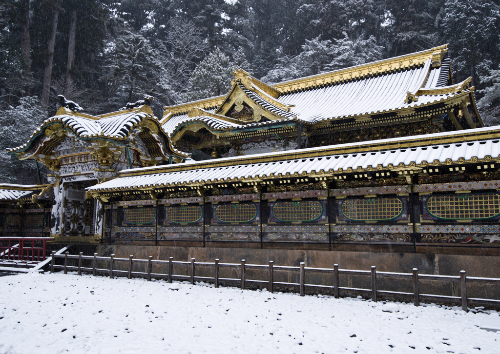 20220210雪の東照宮