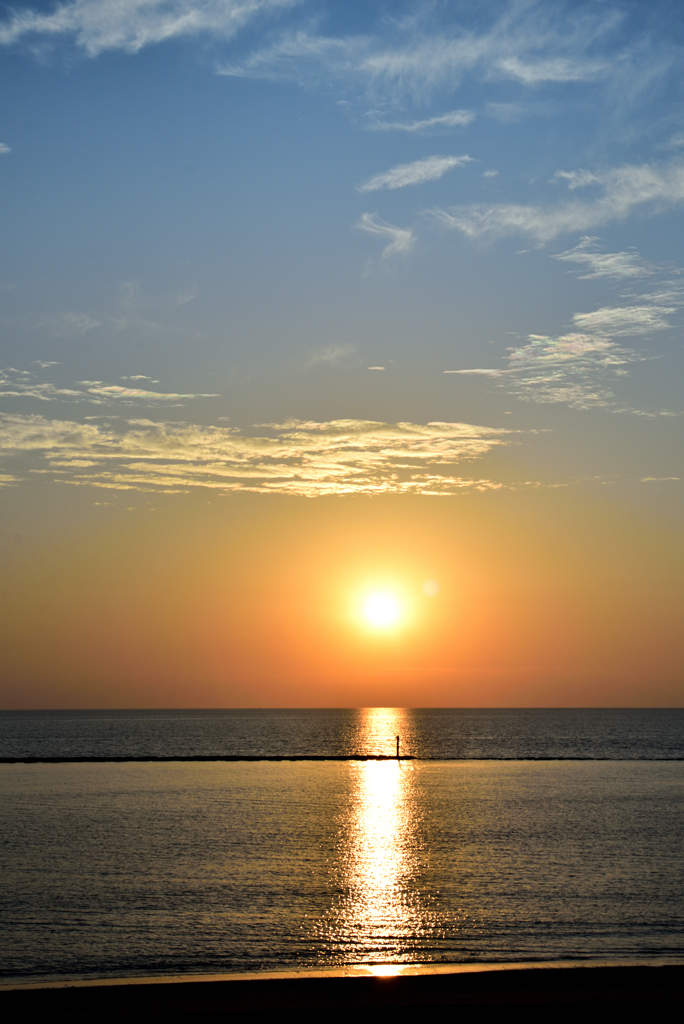 東シナ海に沈む夕日