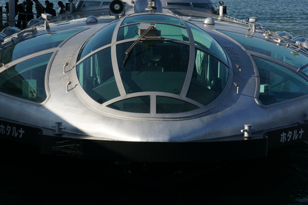 未来的な艦橋